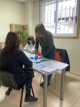 Realizacin de la prueba de VIH y VHC por parte de las participantes del programa ISTO SASIMOS y del equipo tcnico en FSG Vigo