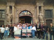 Recepcin en el Ayuntamiento de Pamplona a los/las alumnos/as del Mster de Intervencin con Comunidad Gitana. Declaracin Pamplona Ciudad Cero