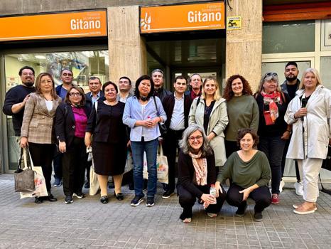 La Fundacin Europea de Formacin organiza una visita para conocer nuestro Programa Acceder para el empleo de la poblacin gitana