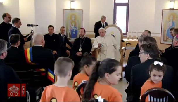 Pope Francis apologizes for the discrimination, segregation and mistreatment of Roma<br><br>