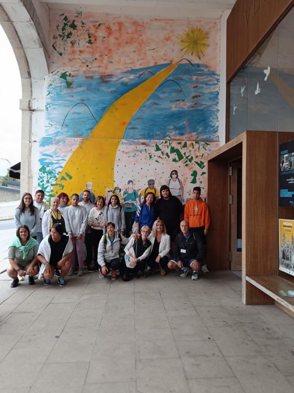 Participantes del programa Promociona de FSG Ferrol hacen parte de la ruta del Camino Ingls